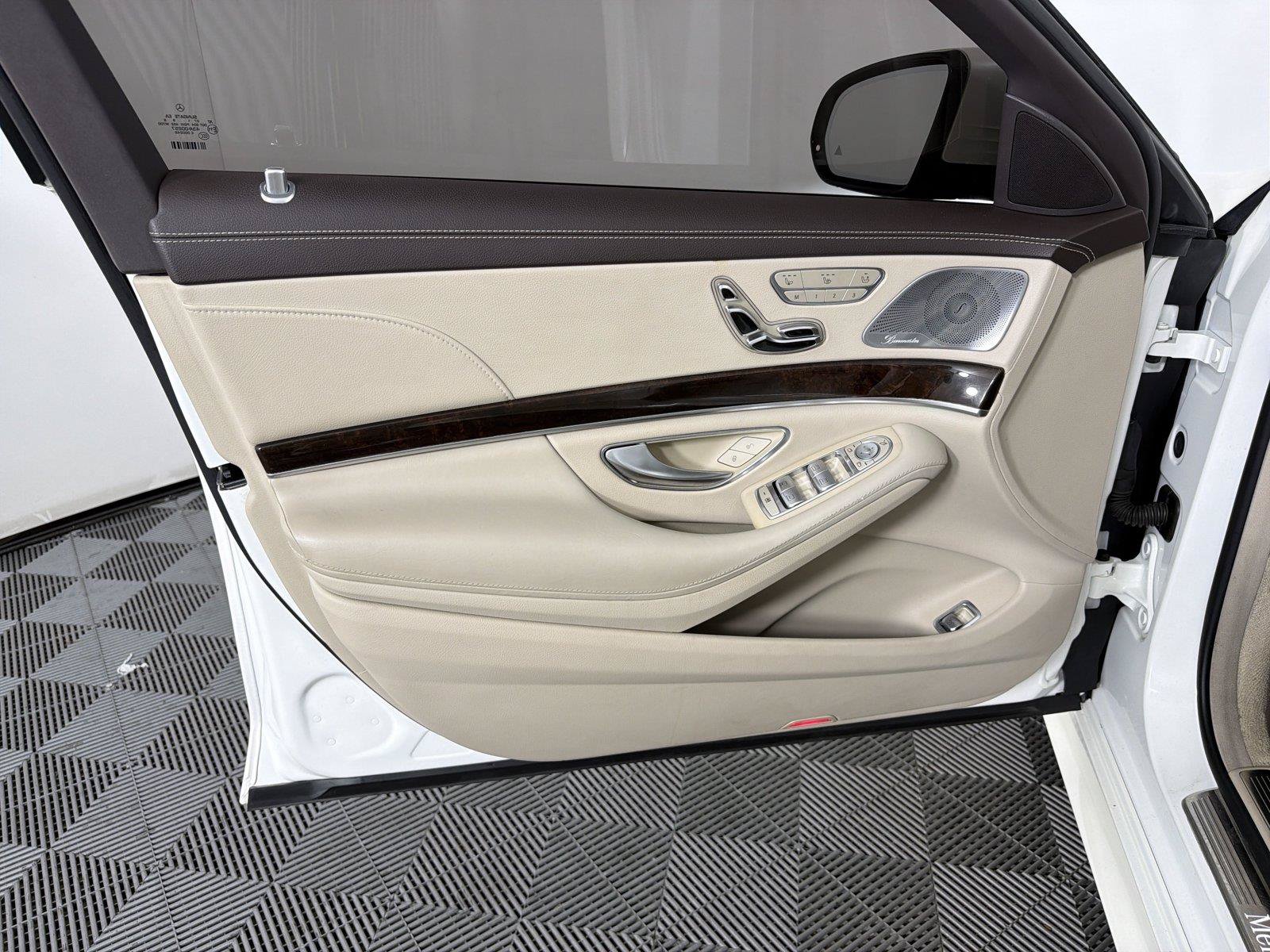 Used 2020 Mercedes-Benz S 560 Sedan image 8