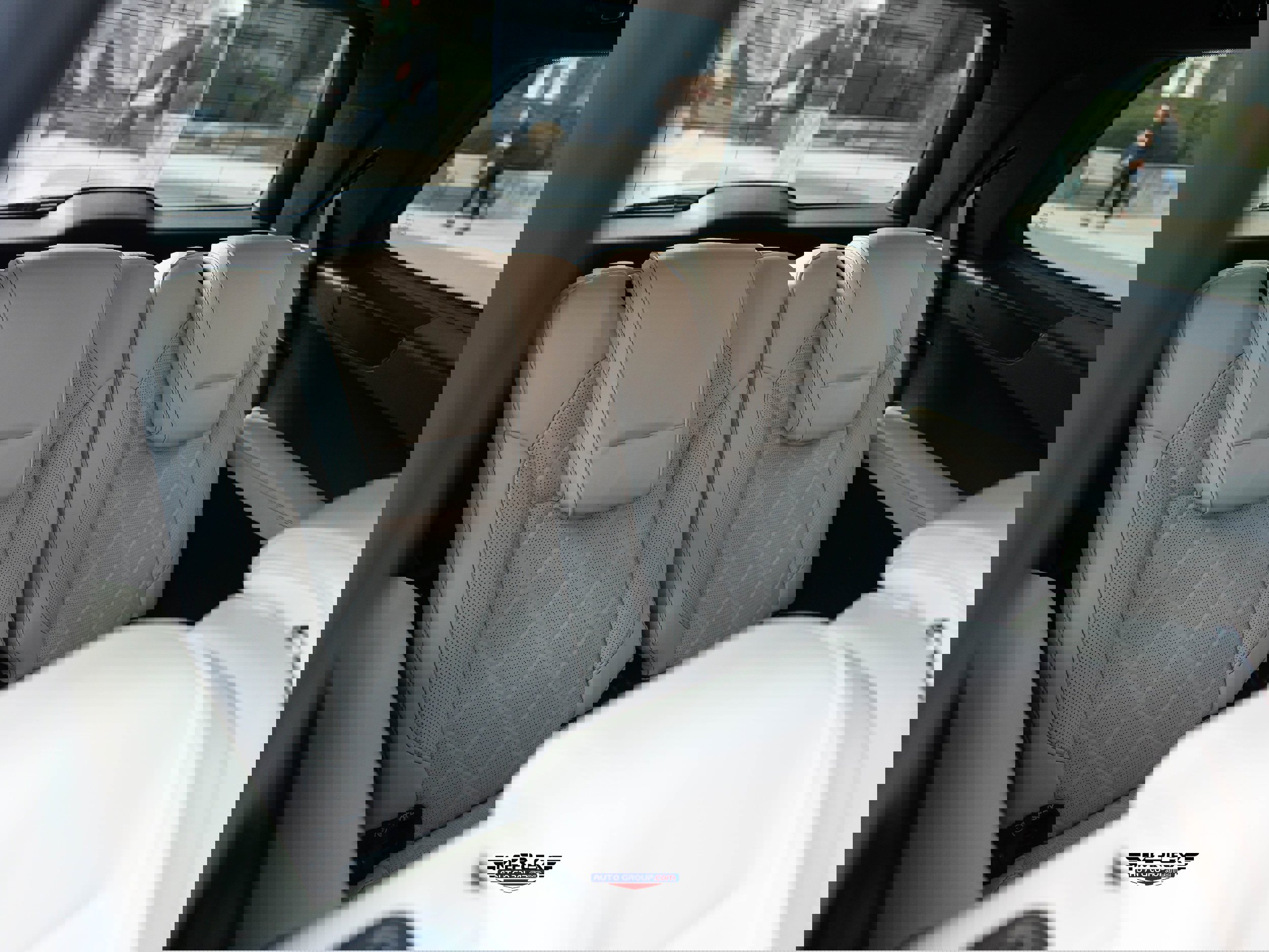 Used 2017 Mercedes-Benz GLS 550 4MATIC image 20