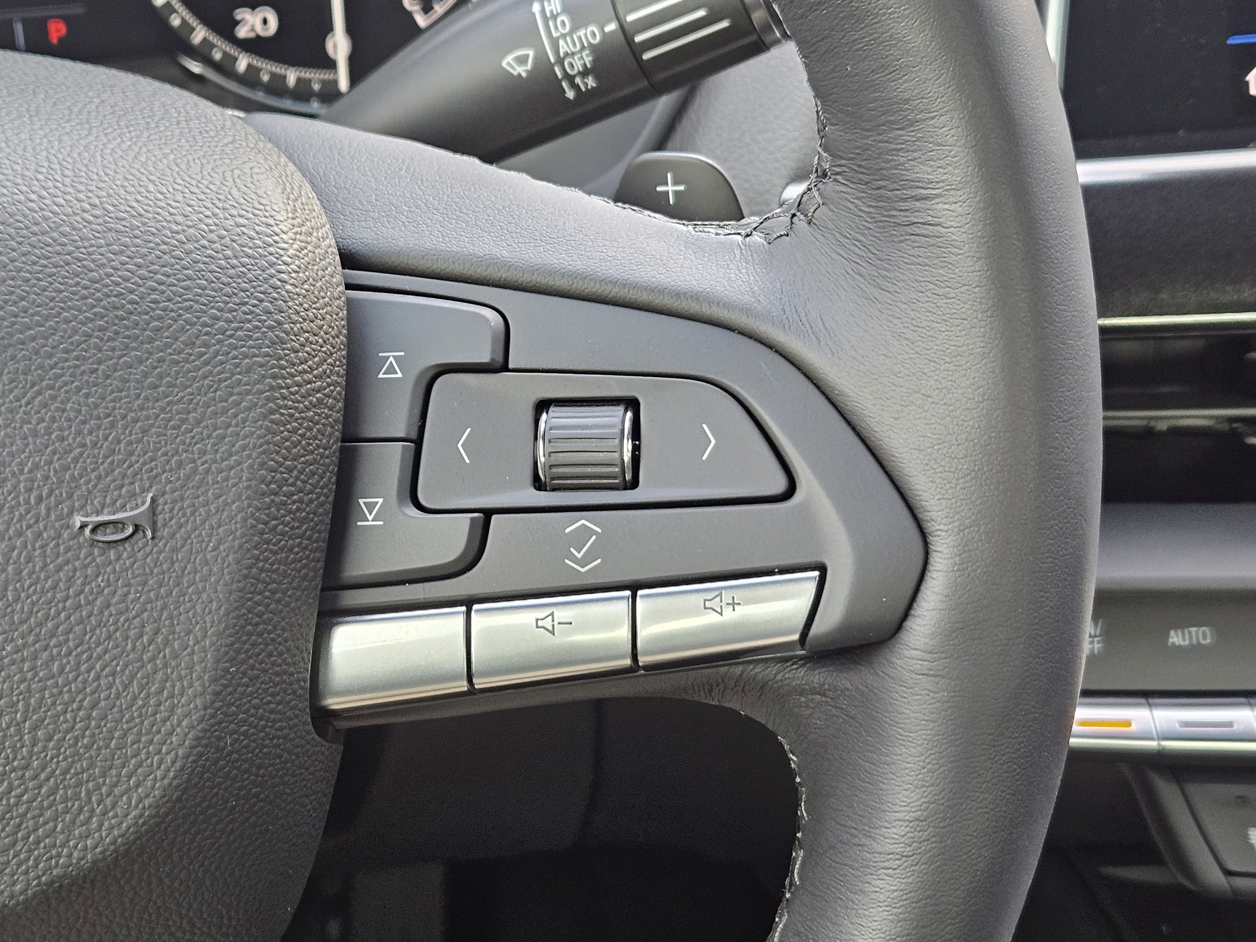 Used 2024 Cadillac CT4 Premium Luxury image 28