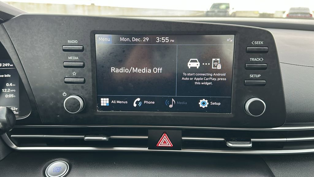 Used 2023 Hyundai Elantra SEL image 24