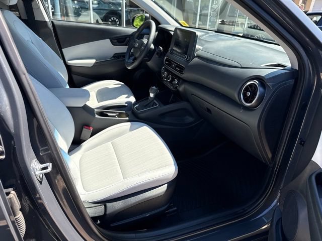Certified 2023 Hyundai Kona SEL w/ Winter Weather Package AWD/4WD image 21