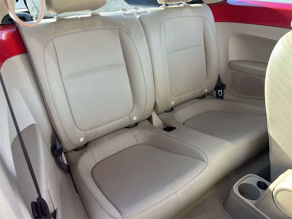 Used 2015 Volkswagen Beetle 1.8T image 15