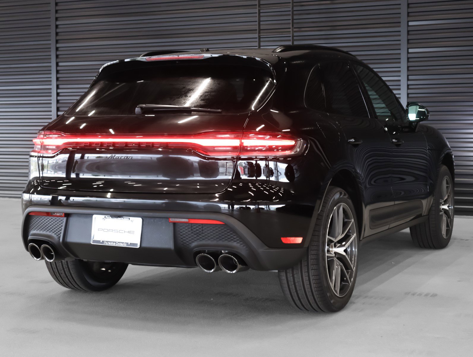 New 2026 Porsche Macan image 10