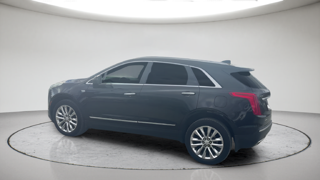 Used 2017 Cadillac XT5 Platinum w/ Driver Assist Package AWD/4WD image 10