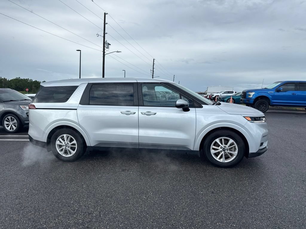 Used 2023 Kia Carnival LX