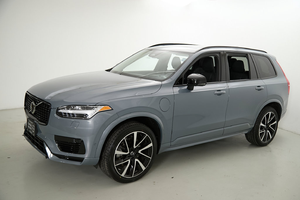 Certified 2023 Volvo XC90 T8 Ultimate w/ Protection Package AWD/4WD image 6