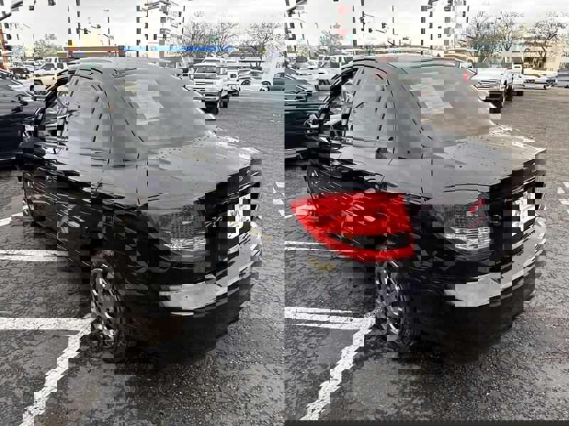 Used 2005 Kia Rio Sedan image 3