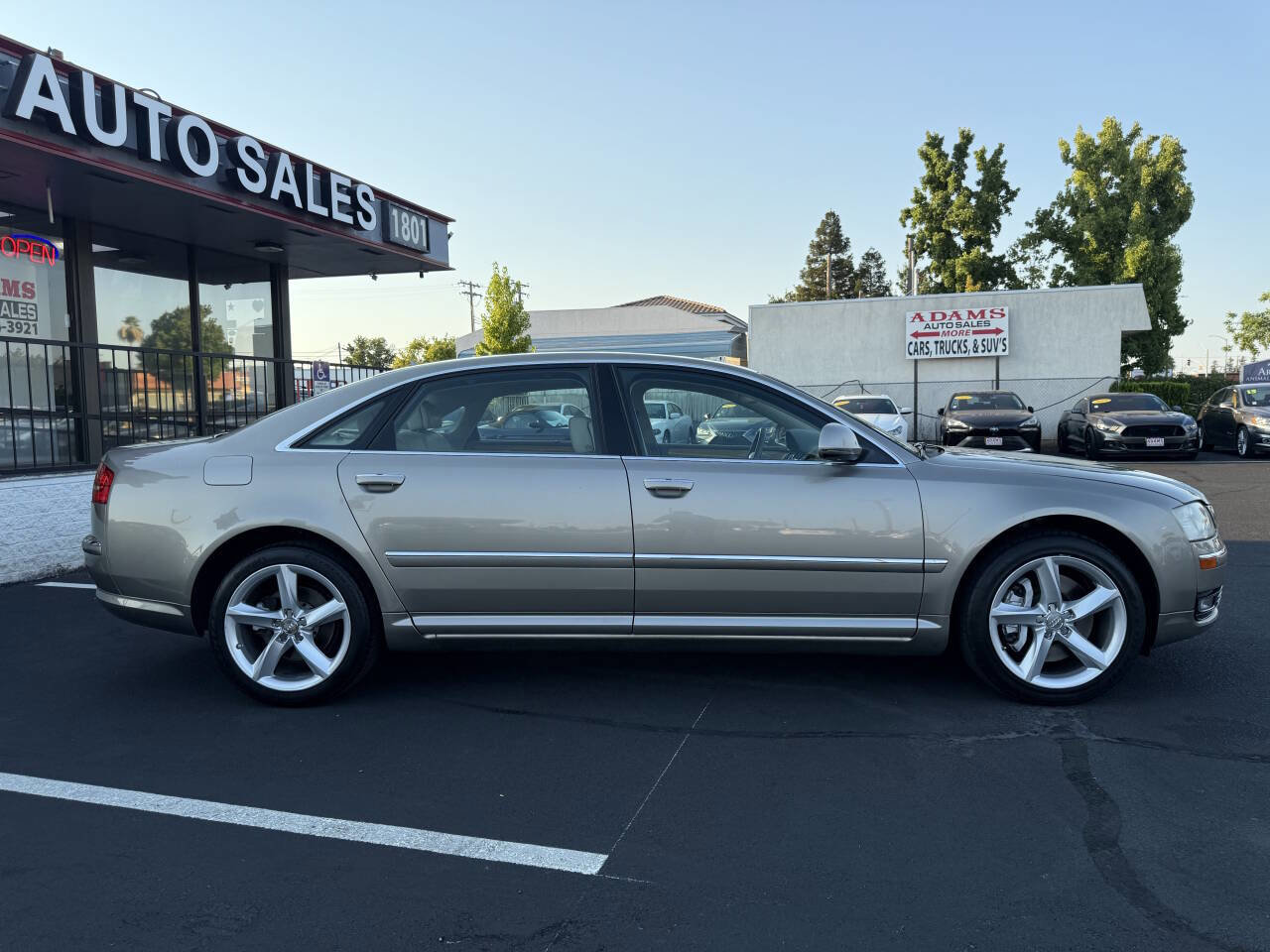 Used 2008 Audi A8 L 4.2 image 2
