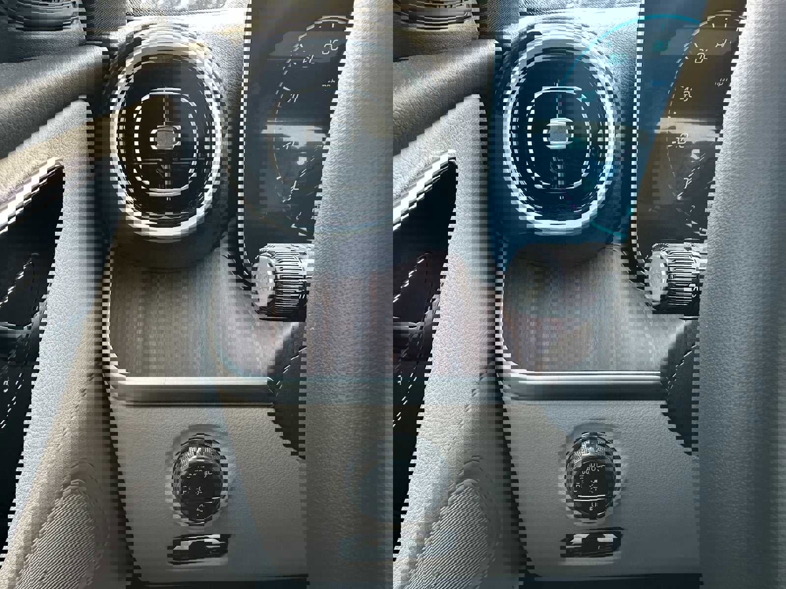 Used 2026 Mercedes-Benz C 300 4MATIC Sedan image 31