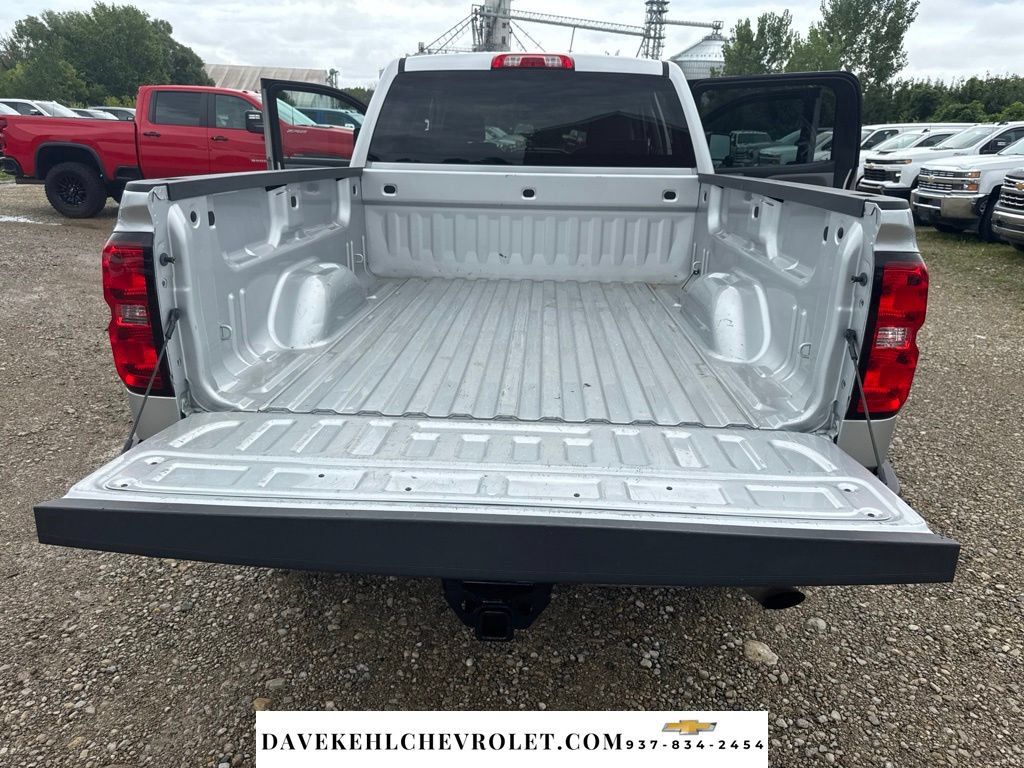 Used 2018 Chevrolet Silverado 3500 W/T w/ WT Convenience Package AWD/4WD image 35