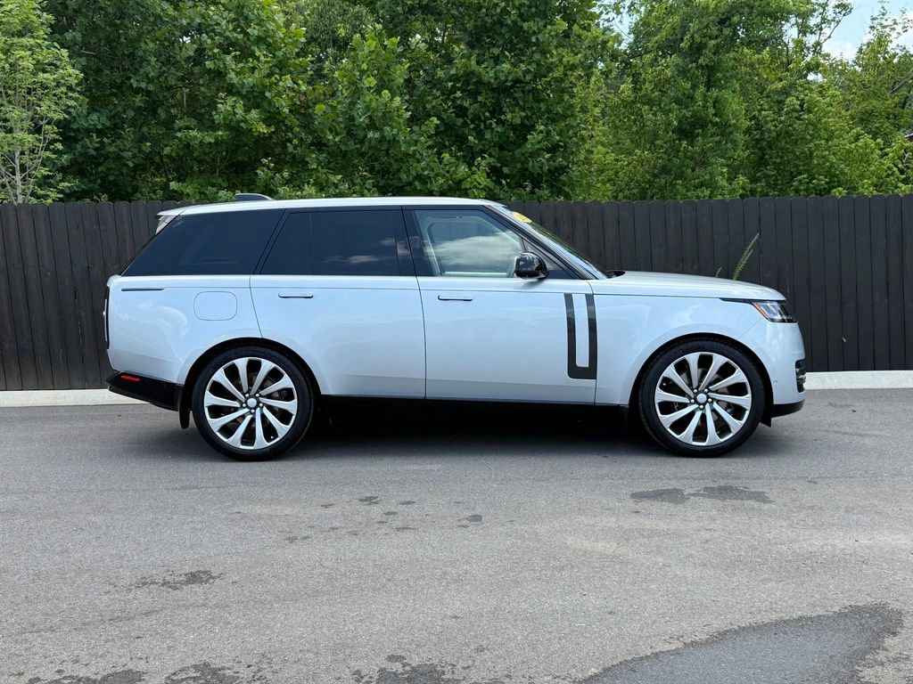 Certified 2023 Land Rover Range Rover SE AWD/4WD image 6