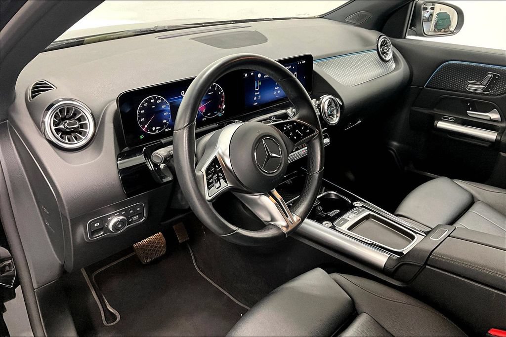 Used 2025 Mercedes-Benz GLA 250 image 13