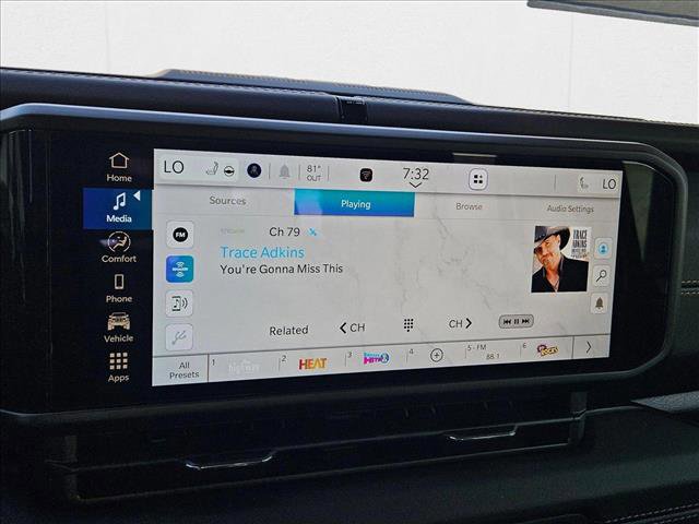 New 2025 Jeep Gladiator Sport image 11