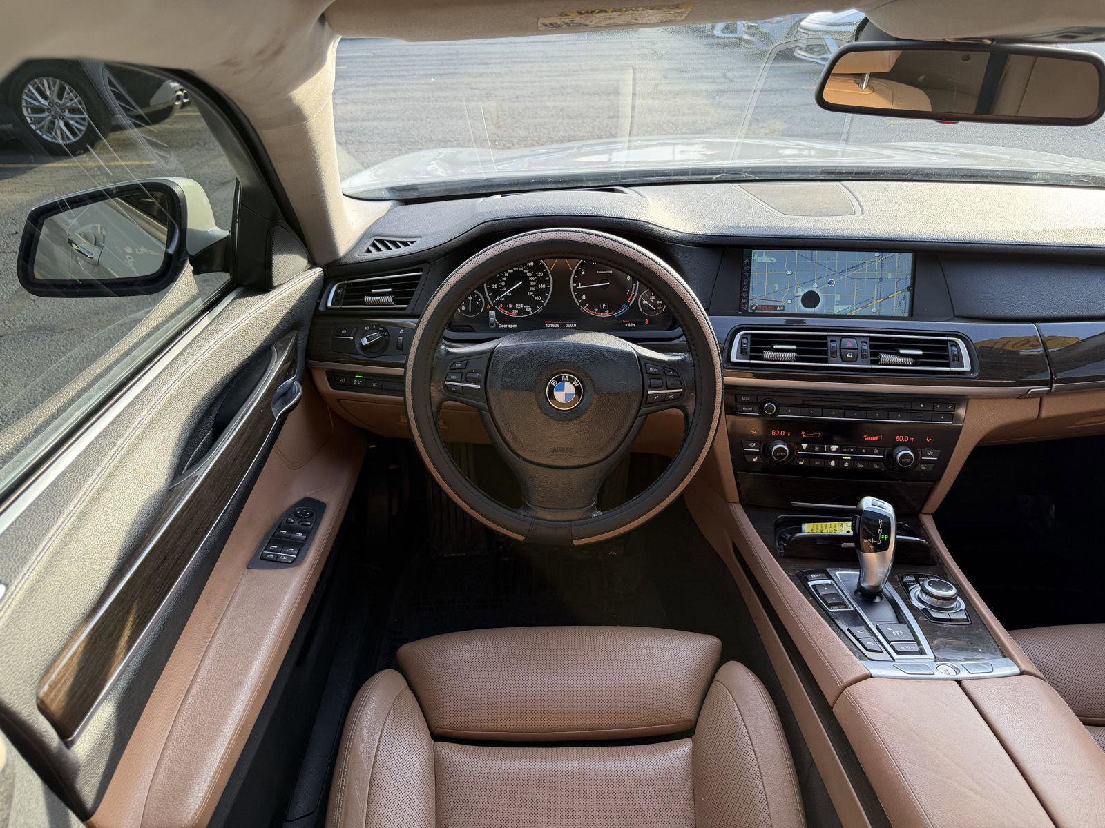Used 2011 BMW 740Li RWD image 30
