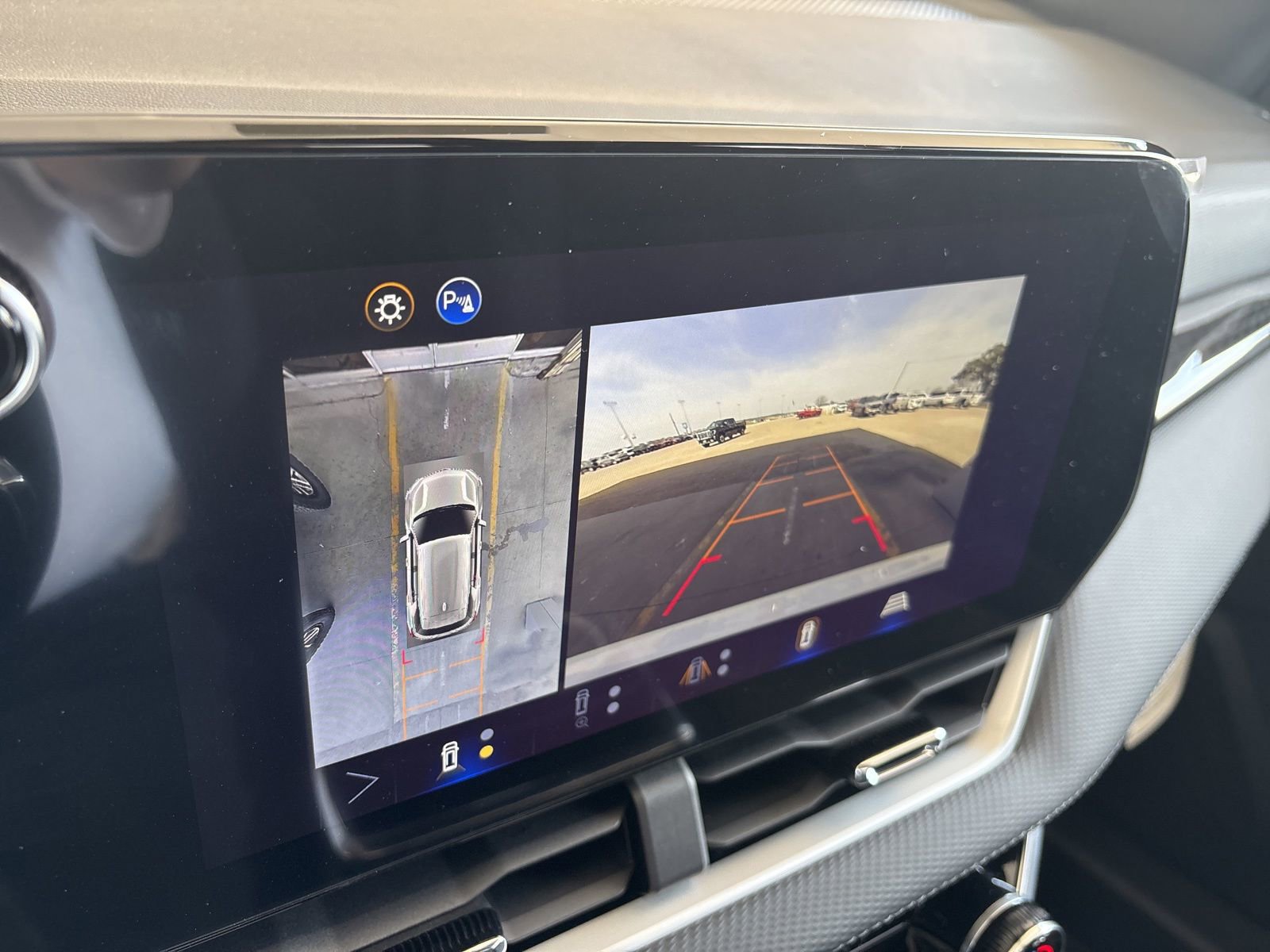 New 2026 Chevrolet Equinox LT w/ Midnight Edition image 22