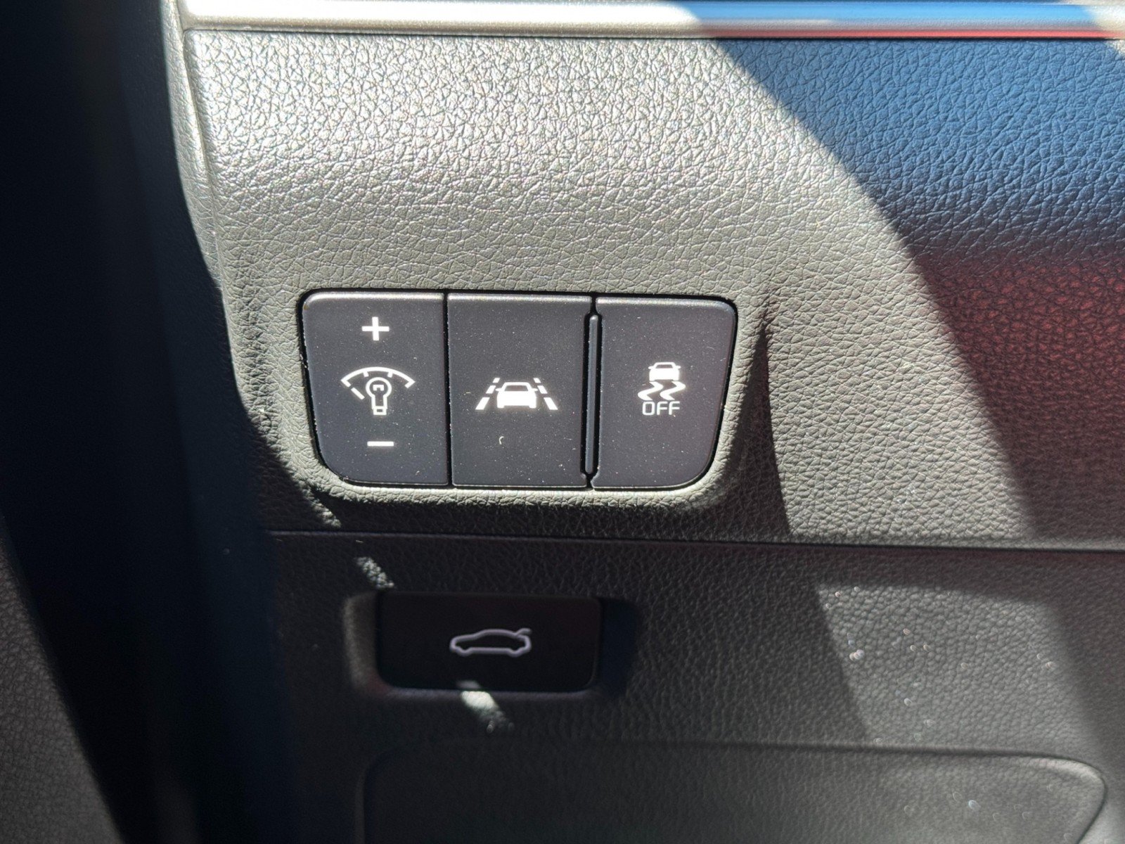 Used 2021 Kia K5 GT-Line w/ GT-Line FWD Premium Package image 17
