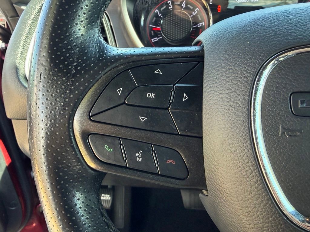 Used 2020 Dodge Challenger SXT w/ Driver Convenience Group RWD image 21