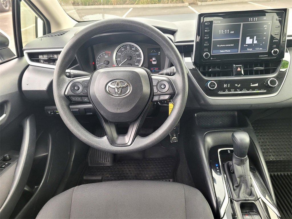 Used 2021 Toyota Corolla LE image 12