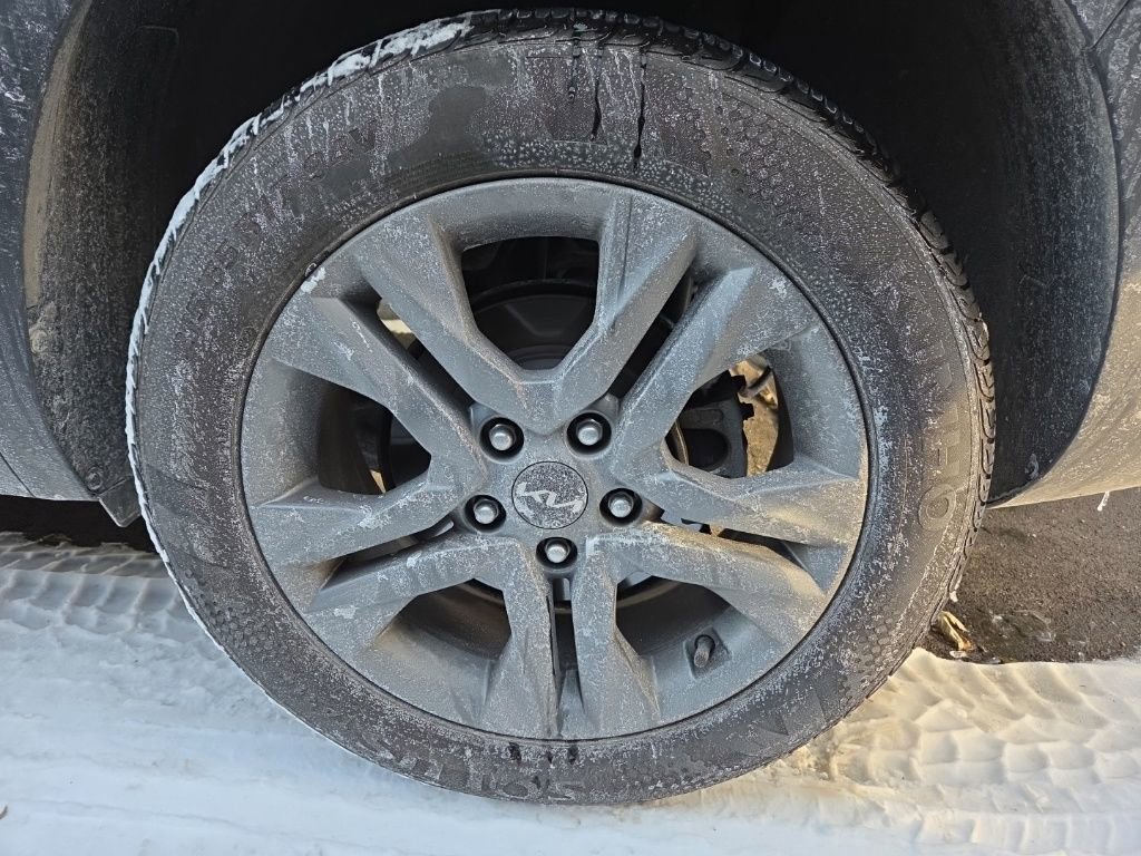 Certified 2023 Kia Seltos LX image 12