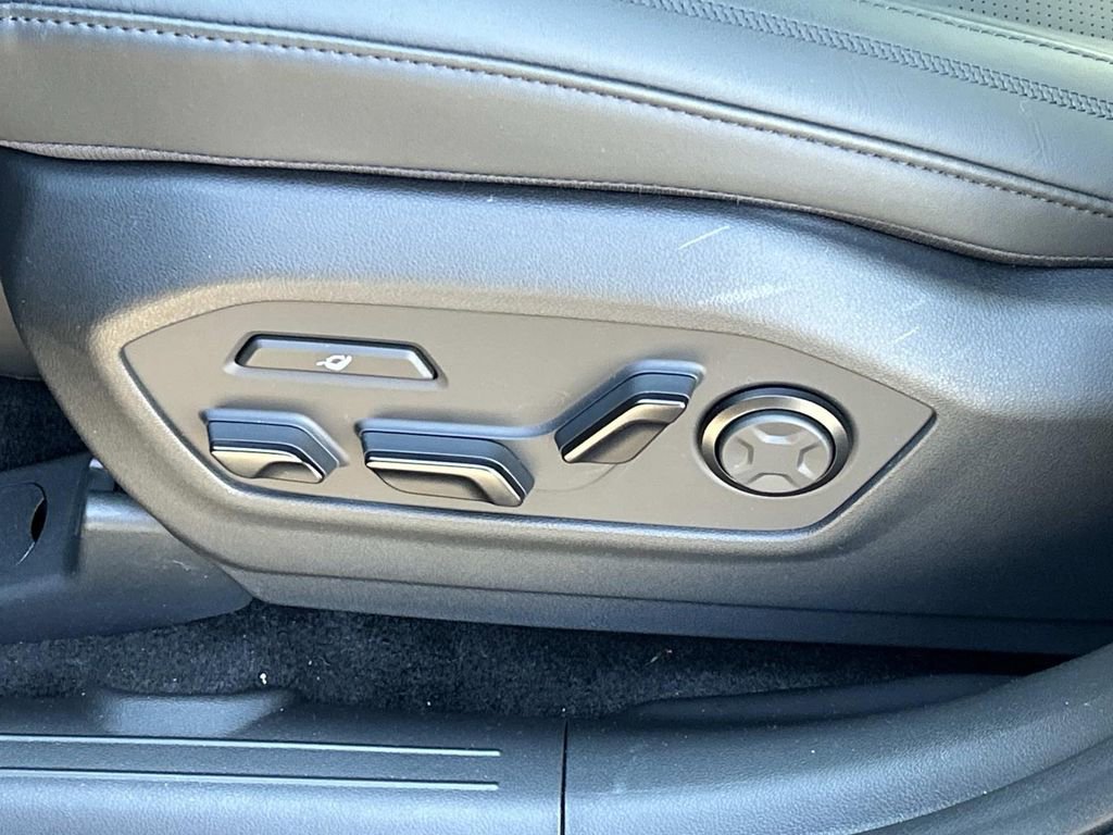 New 2026 Hyundai Santa Fe Calligraphy image 16