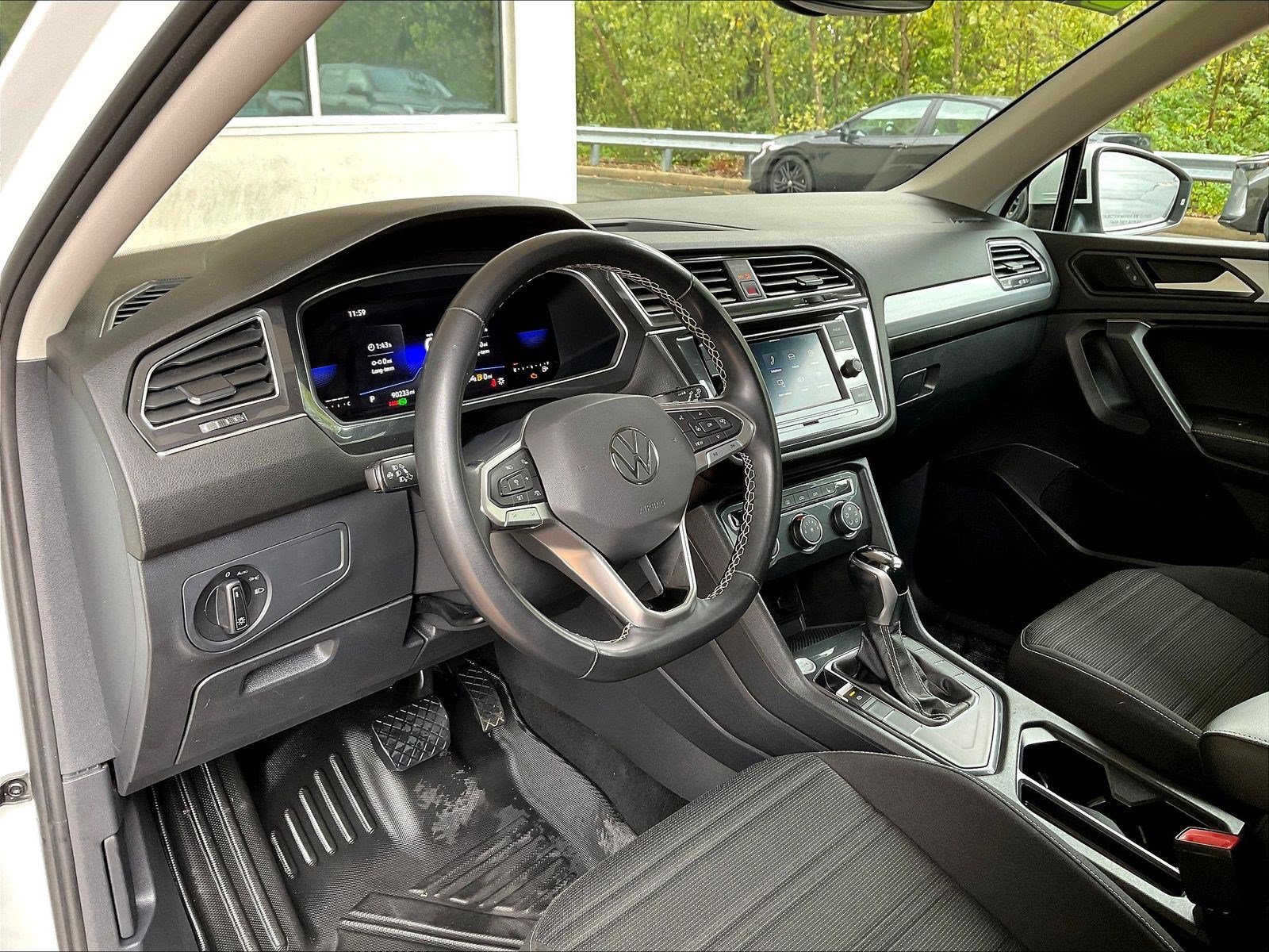 Used 2023 Volkswagen Tiguan S FWD image 16
