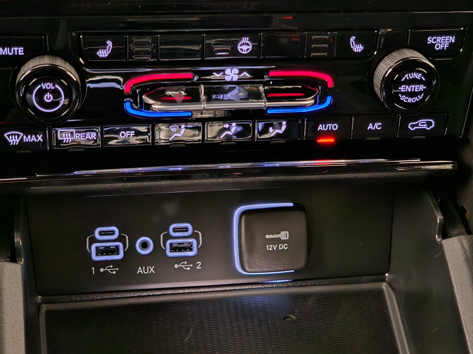 New 2027 Jeep Grand Cherokee Laredo X AWD/4WD image 11