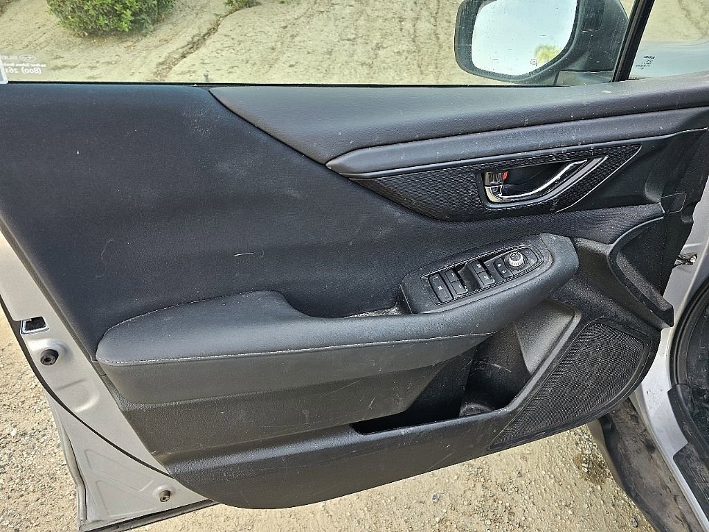 Used 2023 Subaru Outback Premium image 12