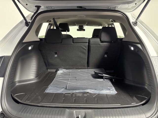 New 2026 Honda HR-V LX image 16