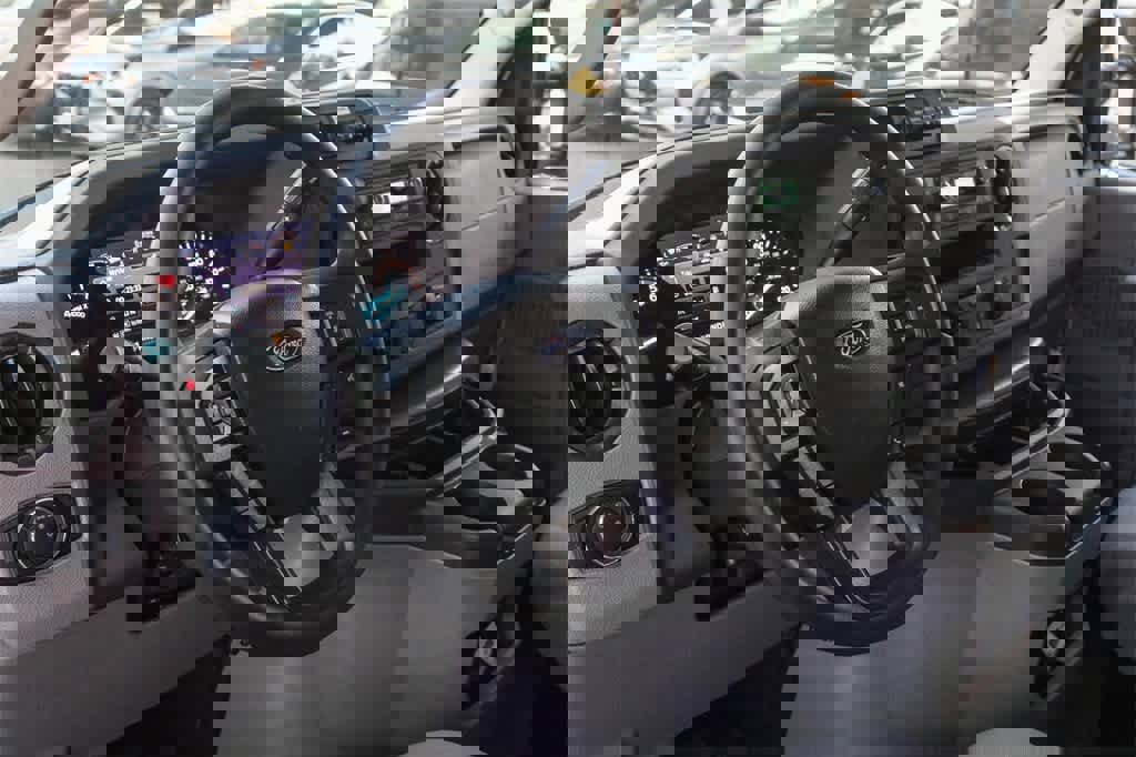 New 2026 Ford E-350 and Econoline 350 Super Duty w/ Power Equipment Group image 16