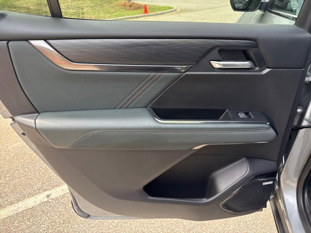 Used 2024 GMC Acadia AT4 w/ LPO, Floor Liner Package AWD/4WD image 35