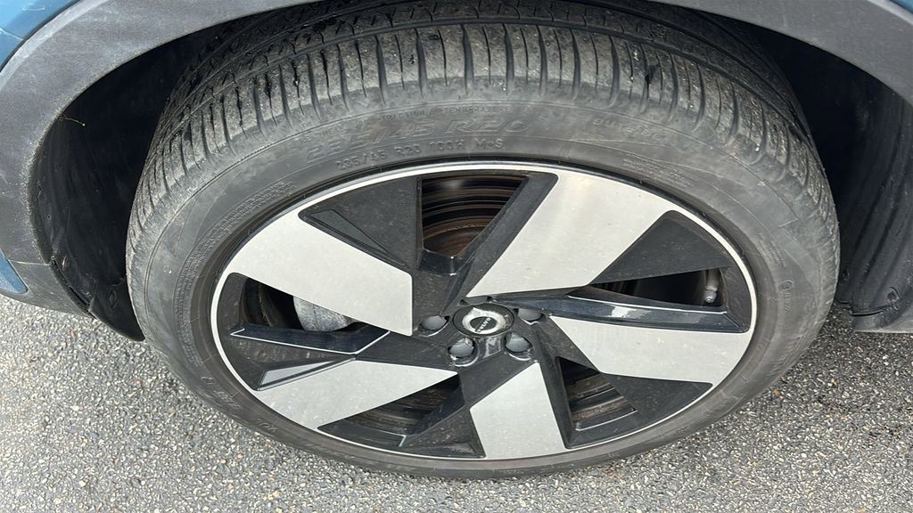Certified 2023 Volvo C40 P8 Recharge Ultimate AWD/4WD image 31