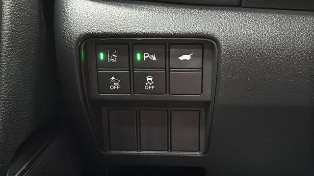 Used 2022 Honda CR-V Touring image 32