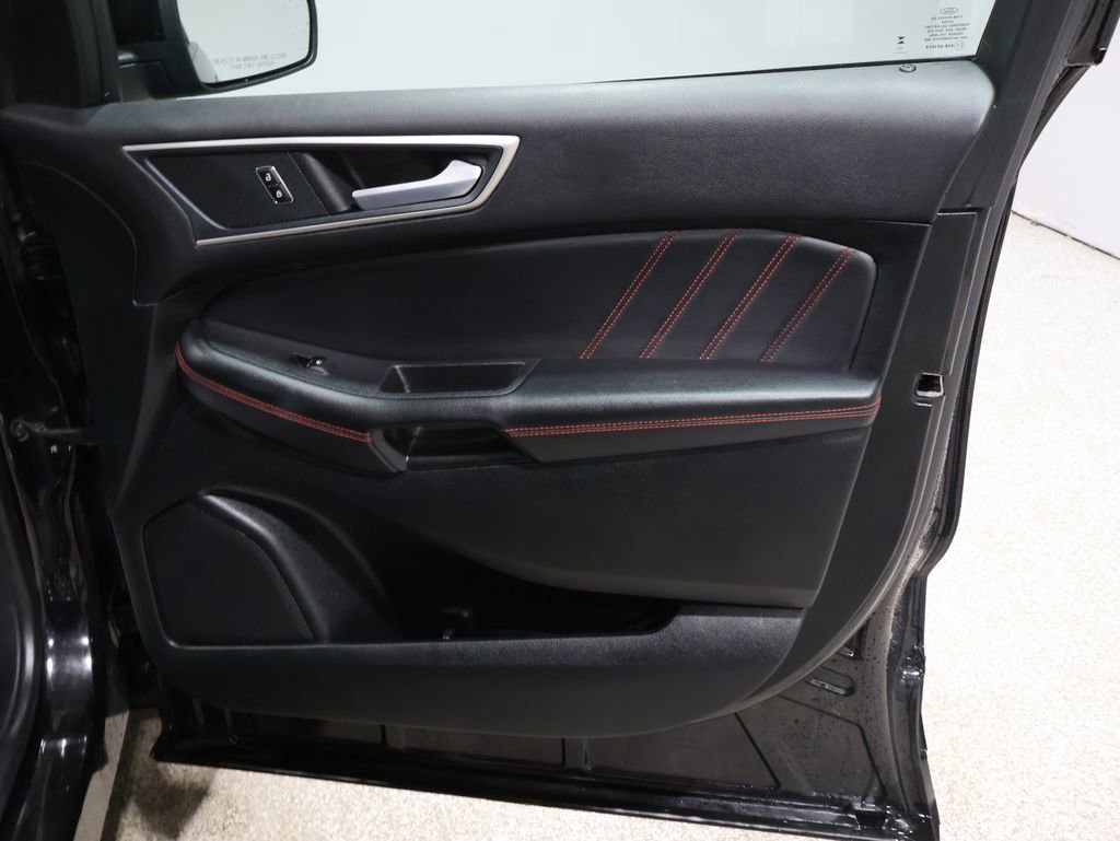Used 2024 Ford Edge ST-Line image 22