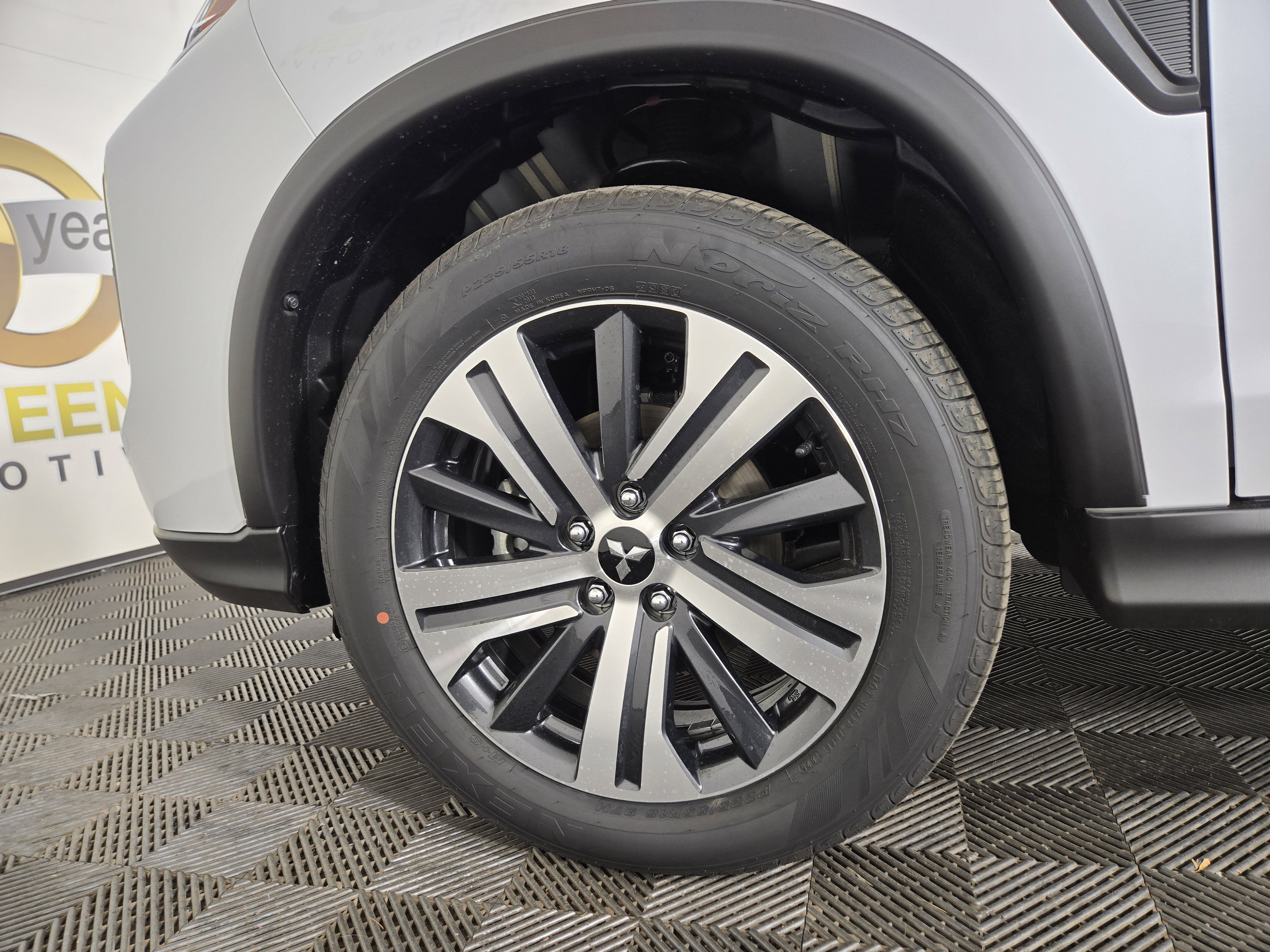 New 2025 Mitsubishi Outlander Sport ES image 30