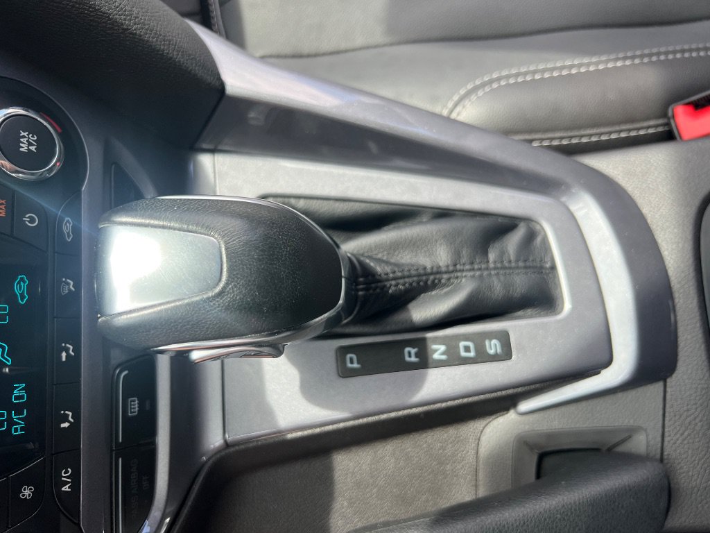 Used 2014 Ford Focus Titanium FWD image 27