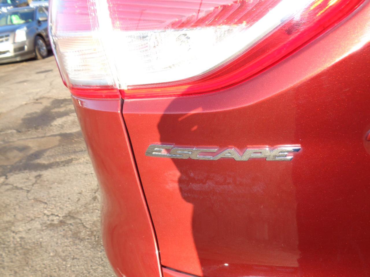 Used 2014 Ford Escape SE AWD/4WD image 12