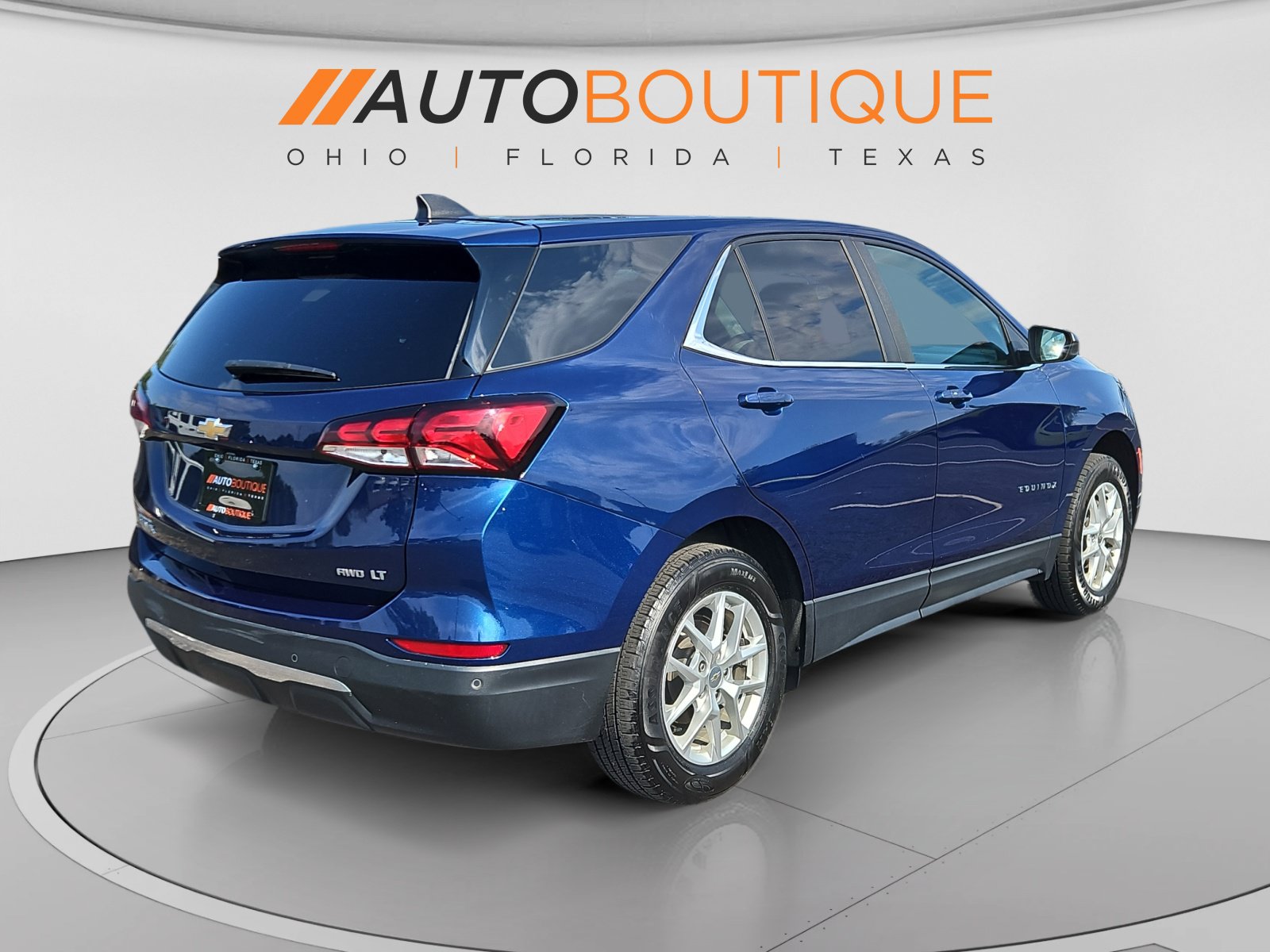 Used 2023 Chevrolet Equinox LT w/ LPO, Floor Liner Package AWD/4WD image 5