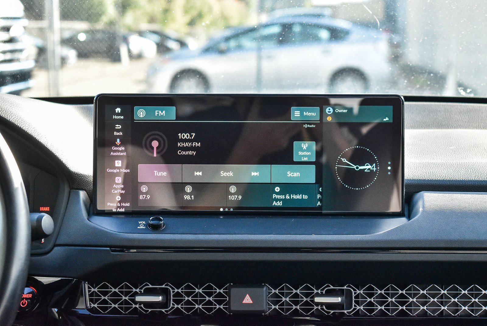 Used 2023 Honda Accord Touring image 12