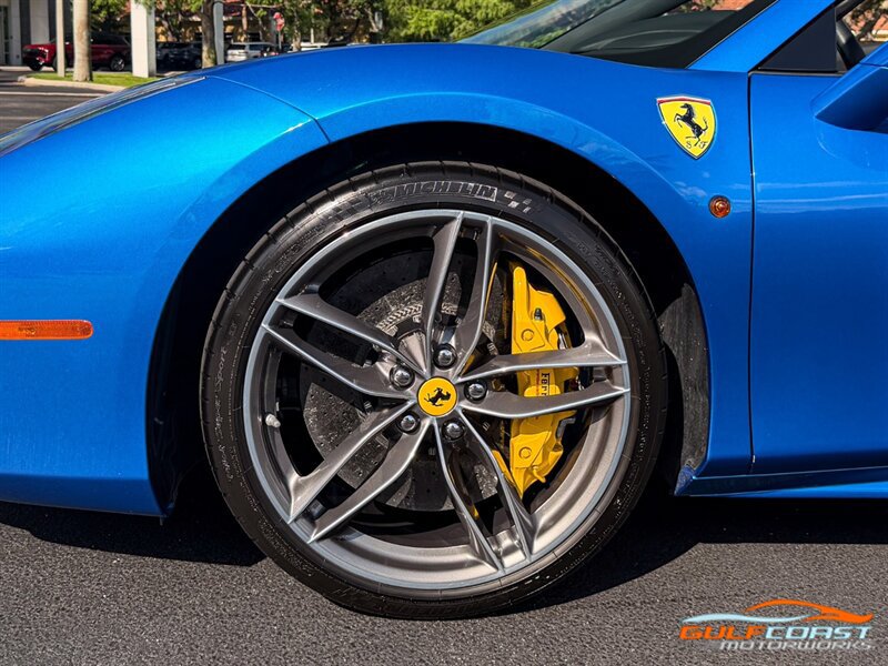 Used 2019 Ferrari 488 Spider RWD image 41