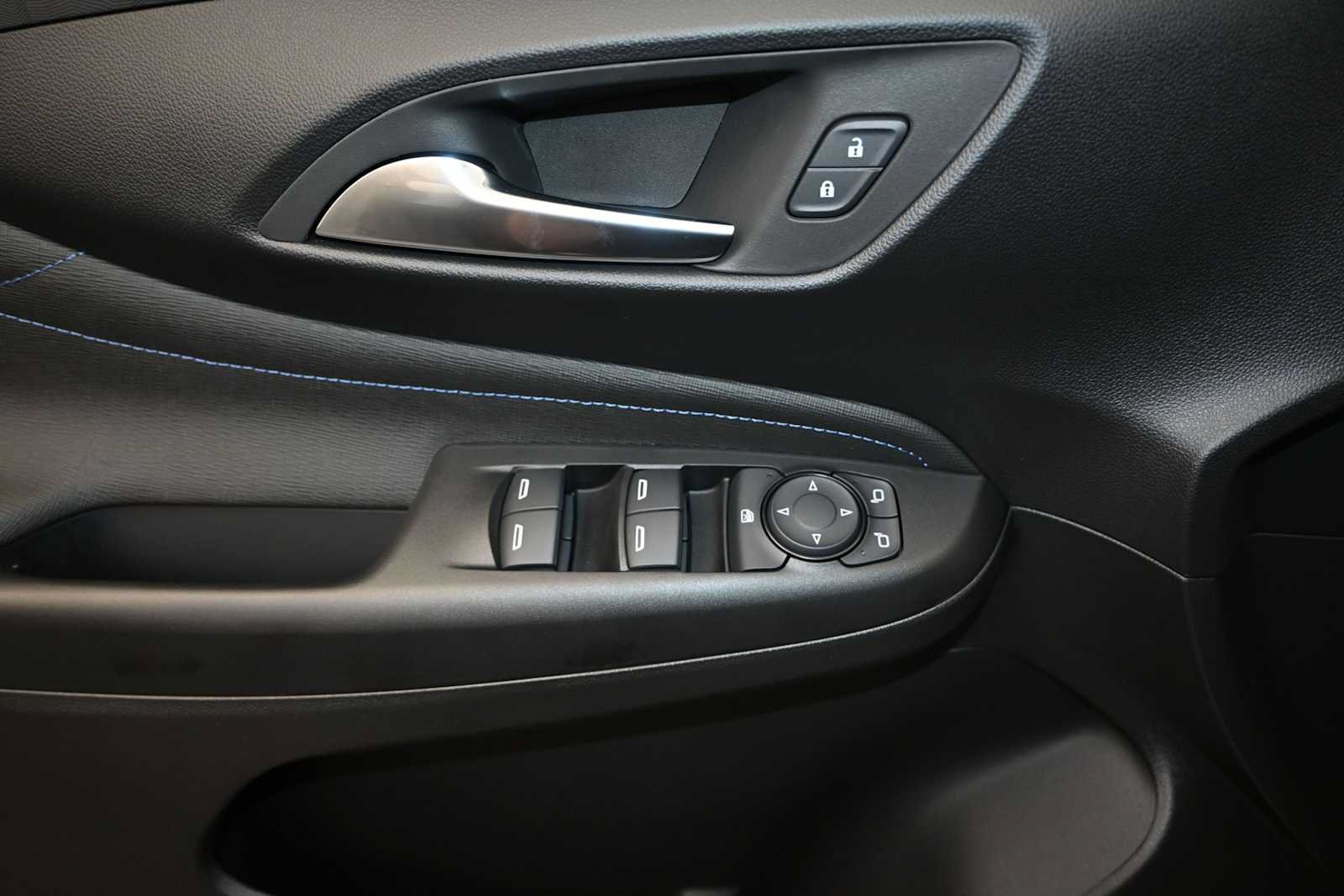New 2026 Buick Envista Sport Touring w/ Convenience I Package FWD image 18