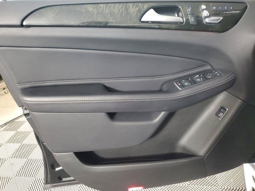 Used 2018 Mercedes-Benz GLE 350 image 18