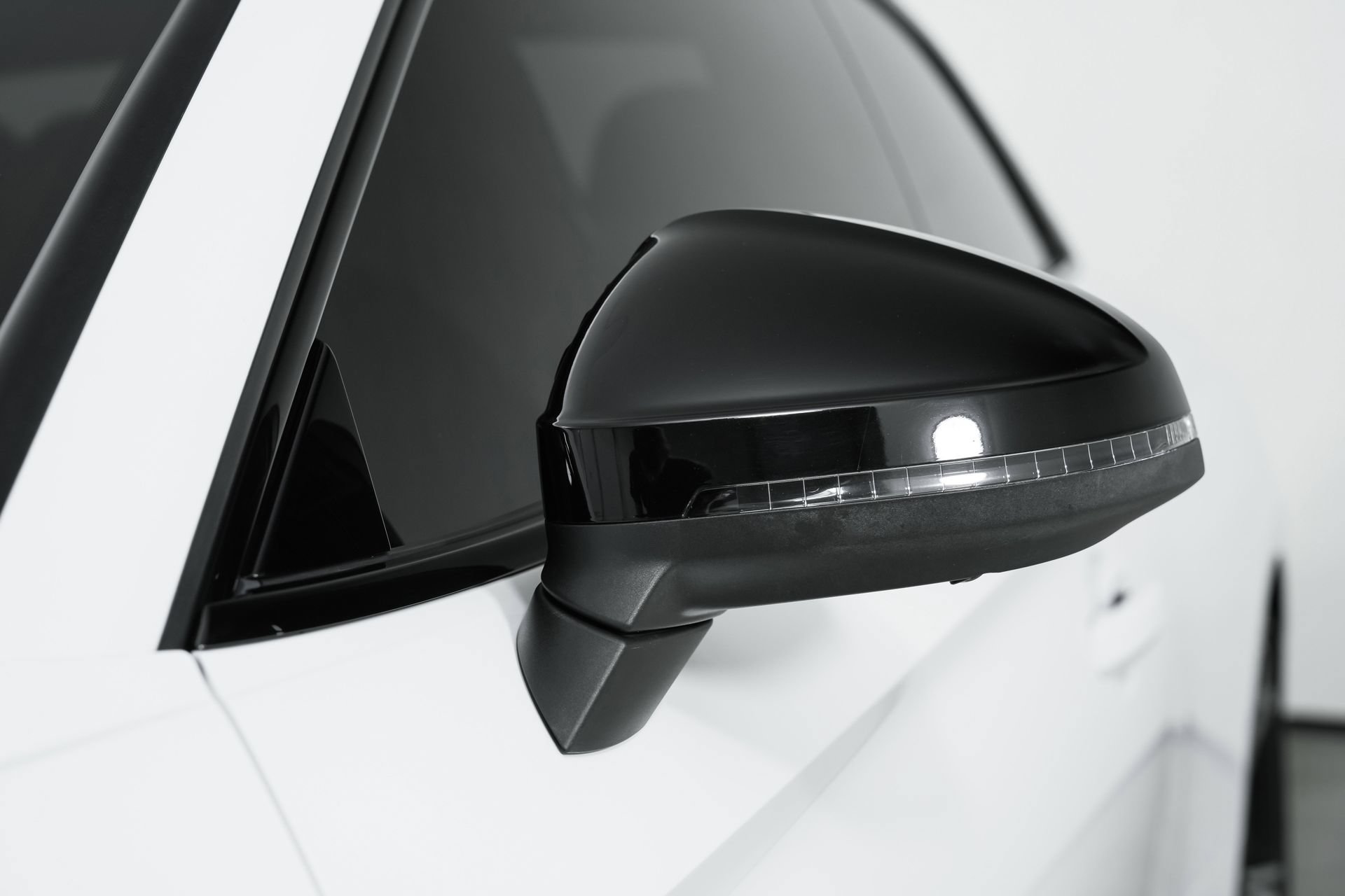 Certified 2023 Audi RS 5 AWD/4WD image 46