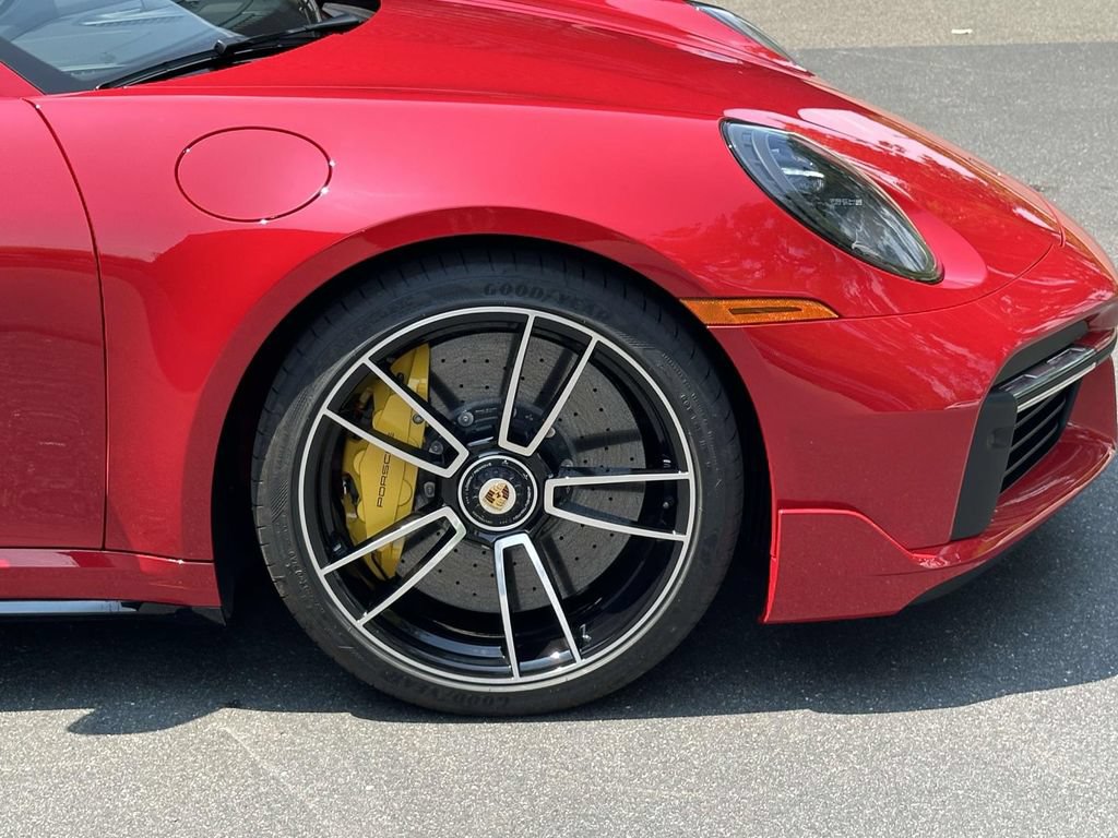 Certified 2025 Porsche 911 Turbo AWD/4WD image 8