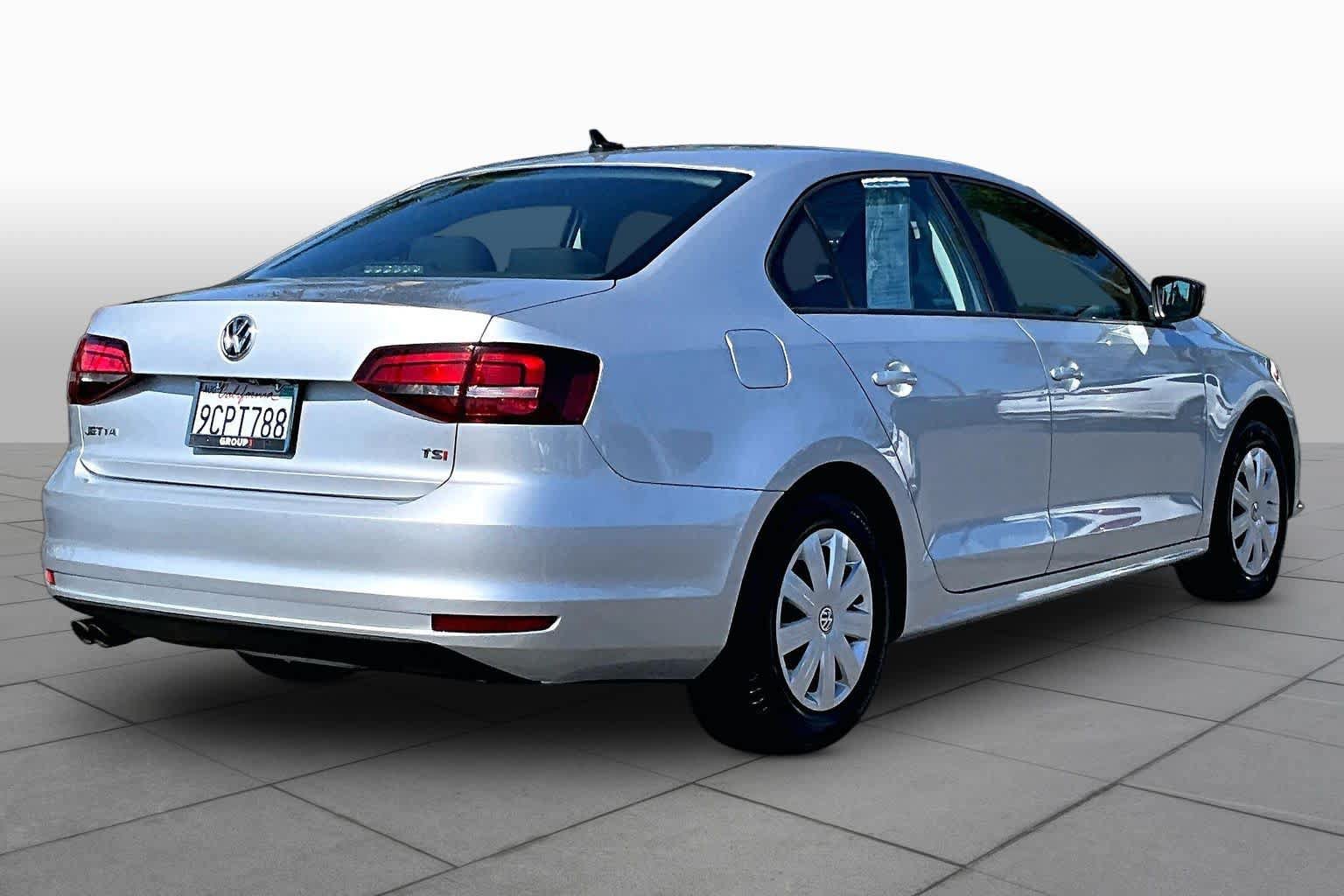 Used 2016 Volkswagen Jetta S FWD image 12