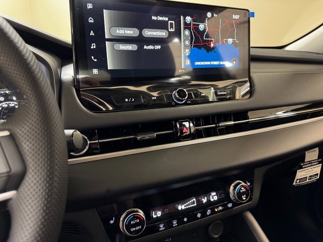 New 2025 Mitsubishi Outlander AWD image 14