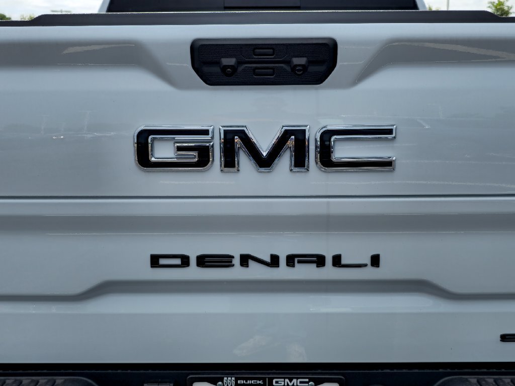 New 2026 GMC Sierra 1500 Denali Ultimate w/ LPO, Black Badging Package AWD/4WD image 33