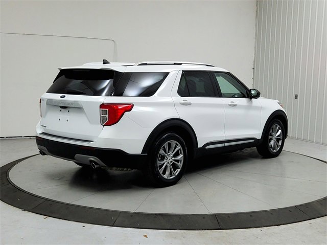 Used 2022 Ford Explorer Limited image 7