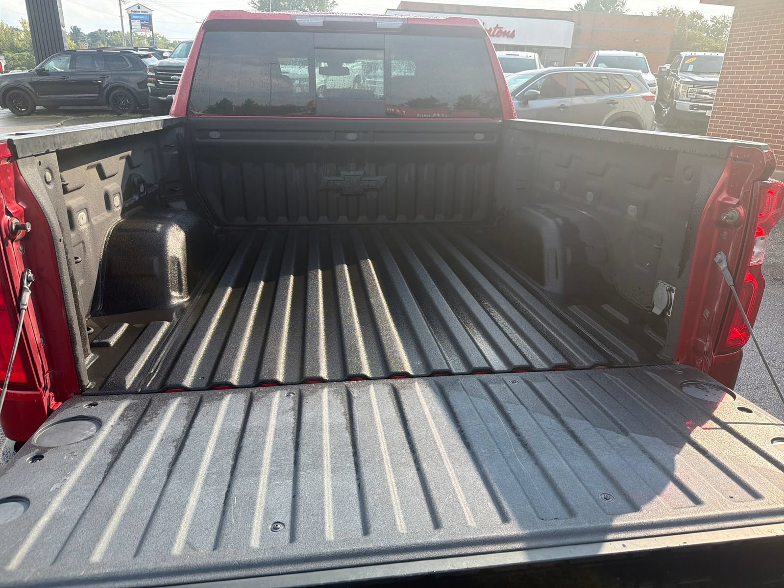 Used 2022 Chevrolet Silverado 1500 LTZ AWD/4WD image 25