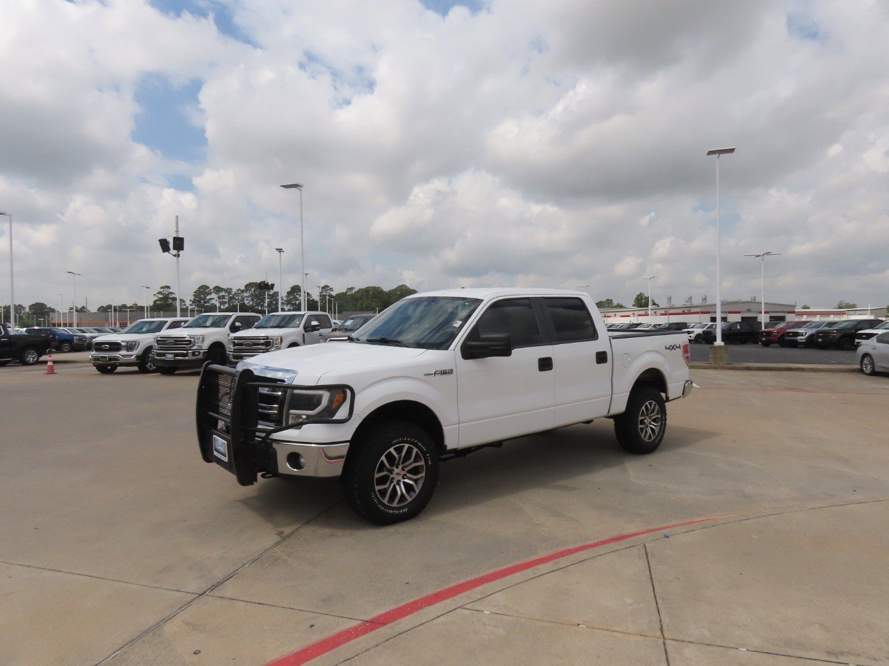Used 2013 Ford F150 XLT w/ Trailer Tow Pkg AWD/4WD image 2