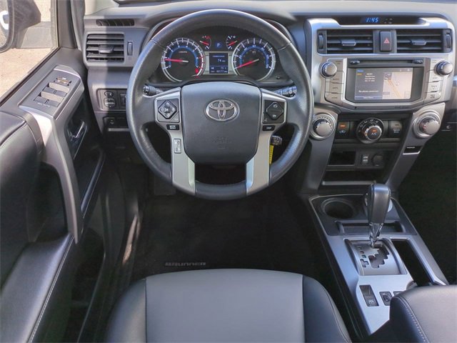 Used 2018 Toyota 4Runner SR5 Premium image 16